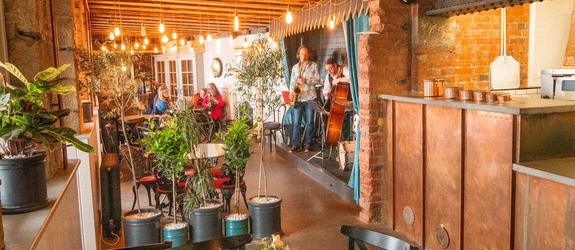 Lighthouse Champagne Bar Restaurant Folkestone