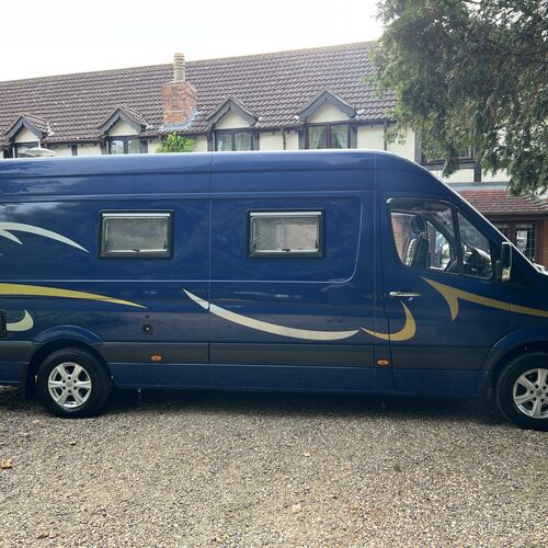 2007 Mercedes Sprinter 315 CDi 2148cc Luxury 3 Berth Camper Van LWB - Huge Spec