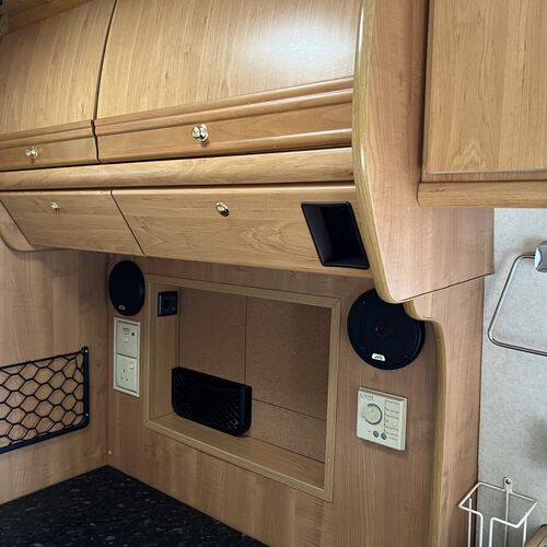 2007 Mercedes Sprinter 315 CDi 2148cc Luxury 3 Berth Camper Van LWB - Huge Spec