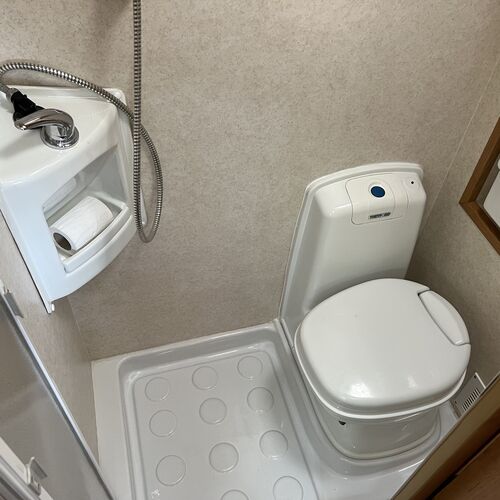 2007 Mercedes Sprinter 315 CDi 2148cc Luxury 3 Berth Camper Van LWB - Huge Spec