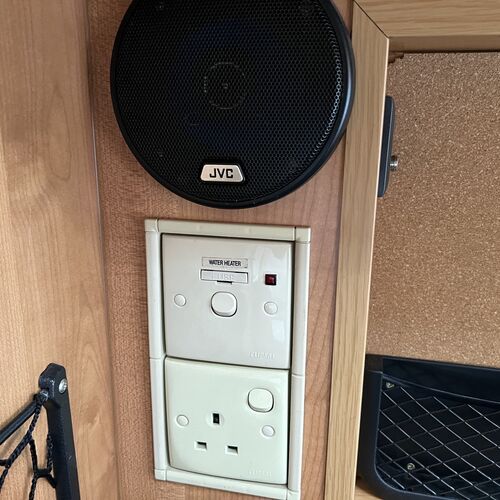 2007 Mercedes Sprinter 315 CDi 2148cc Luxury 3 Berth Camper Van LWB - Huge Spec