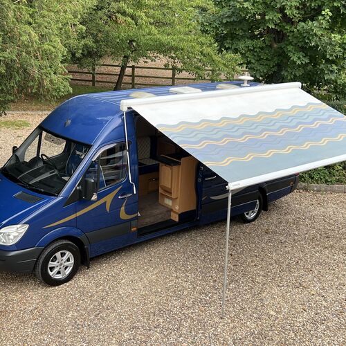 2007 Mercedes Sprinter 315 CDi 2148cc Luxury 3 Berth Camper Van LWB - Huge Spec