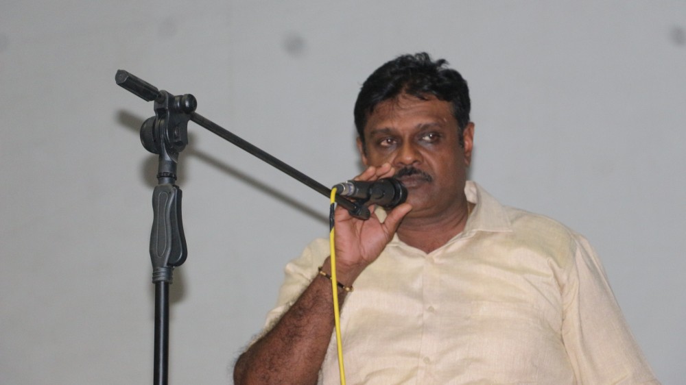 சிமாட் போனால் கலாச்சாரம் போய்விடுமோ?