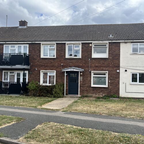 WEST BLETCHLEY - 3 BEDROOM (2bed + nursery/study)