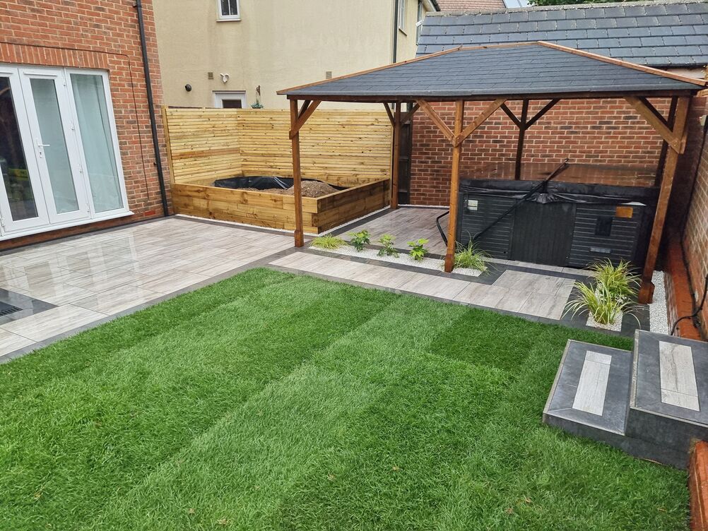Gallery | Hd Landscaping | Landscape Gardening | Garden Maintenance Leighton Buzzard | Garden Design Bedfordshire
