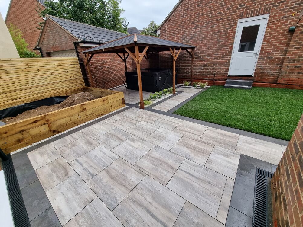 Gallery | Hd Landscaping | Landscape Gardening | Garden Maintenance Leighton Buzzard | Garden Design Bedfordshire