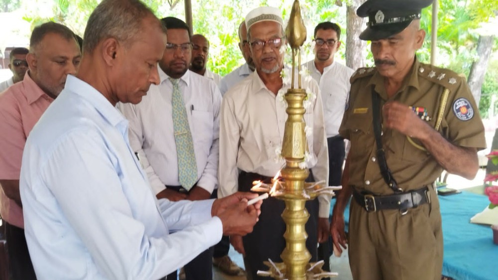 நடமாடும் சேவைகள்