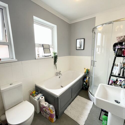 Trafalgar Road, Cardiff, CF23 5BQ