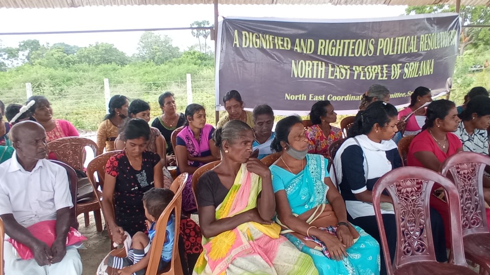 100 நாட்கள் நோக்கி நடைபெற்று வரும் செயல் திட்டத்தின் 42 வது  நாள் கவனயீர்ப்பு போராட்டம்