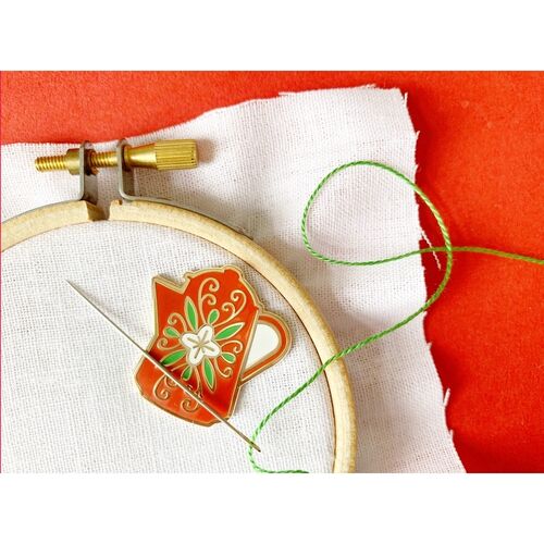 Cloud Craft Coffee Pot Needle Minder