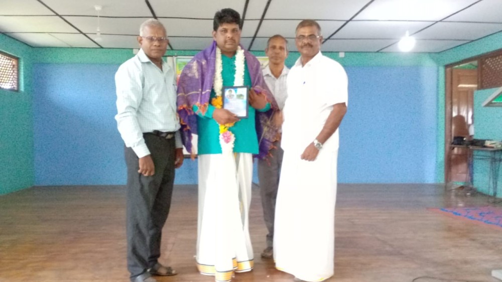 "உயிரோடு நானாக" நூல் அறிமுக விழா