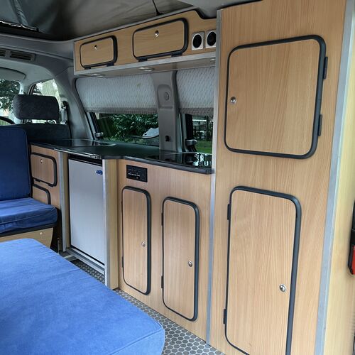 1999 Ford Freda 2.5 V6 Automatic Camper Van 4 Berth Pro Conversion Mazda Bongo