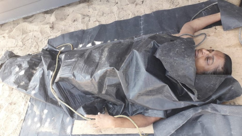 கல்முனை கடற்கரையில் ஆசிரியை சடலமாக மீட்பு