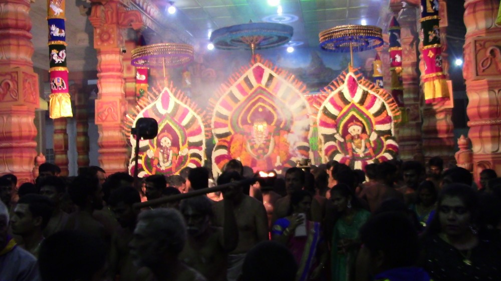 வல்லிபுர ஆழ்வார் ஆலயம் வருடாந்த உற்சவத்தின் சப்பர உற்சவம்