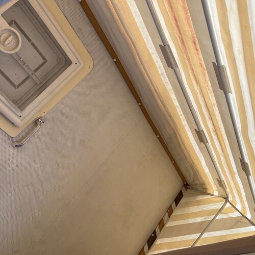 1982 VW Caravelle T25 Camper Van 4 Berth Yellow/Cream 2.0 Petrol