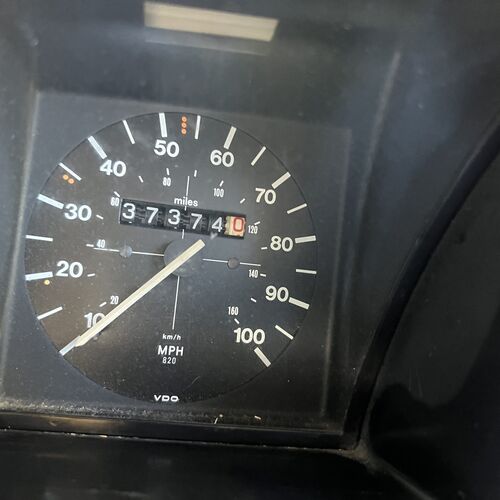 1982 VW Caravelle T25 Camper Van 4 Berth Yellow/Cream 2.0 Petrol