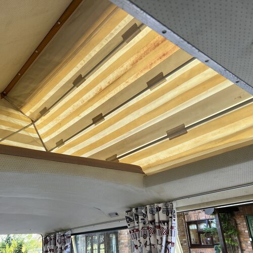 1982 VW Caravelle T25 Camper Van 4 Berth Yellow/Cream 2.0 Petrol