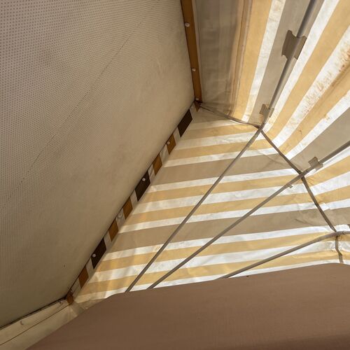 1982 VW Caravelle T25 Camper Van 4 Berth Yellow/Cream 2.0 Petrol