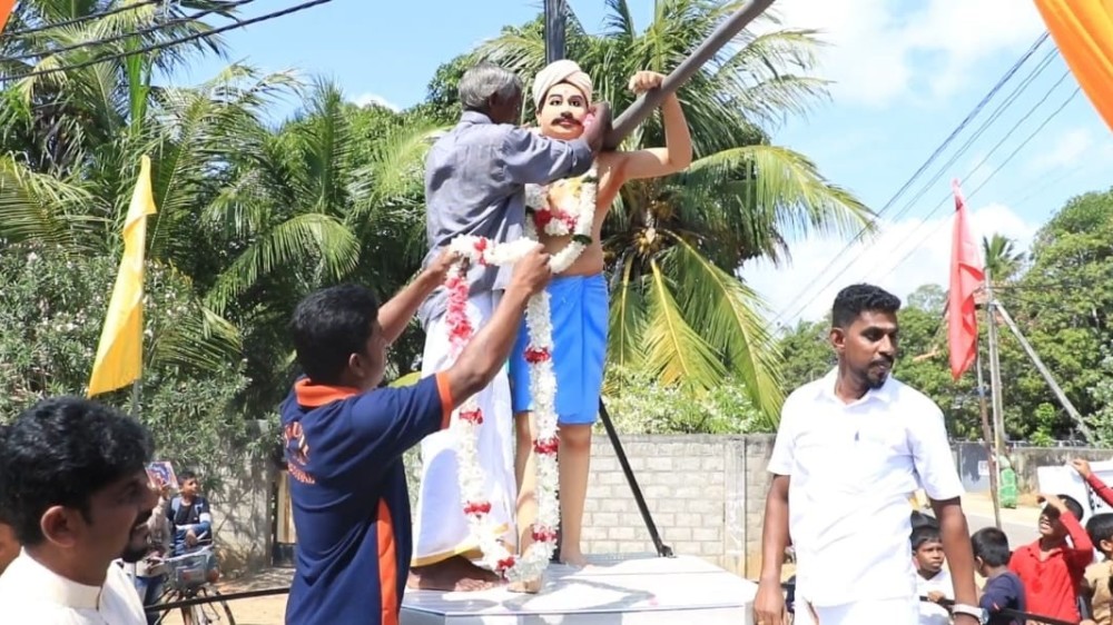 இளைஞர்கள் ஒற்றுமையாகச் செயற்பட வேண்டும்