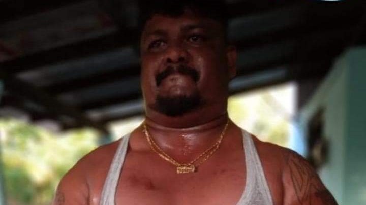 வாள்வெட்டுக்கு இலக்கானவர் சிகிச்சை பலனின்றி உயிரிழந்துள்ளார்