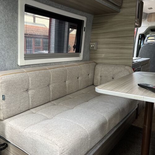 2007 (57)reg Citroen Relay Camper Van 2 Berth Red 87263 Miles