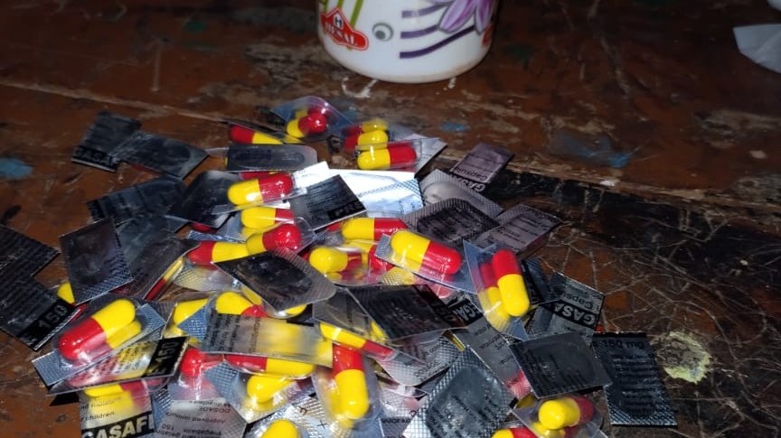 போதை மருந்துகளுடன் ஐவர் கைது