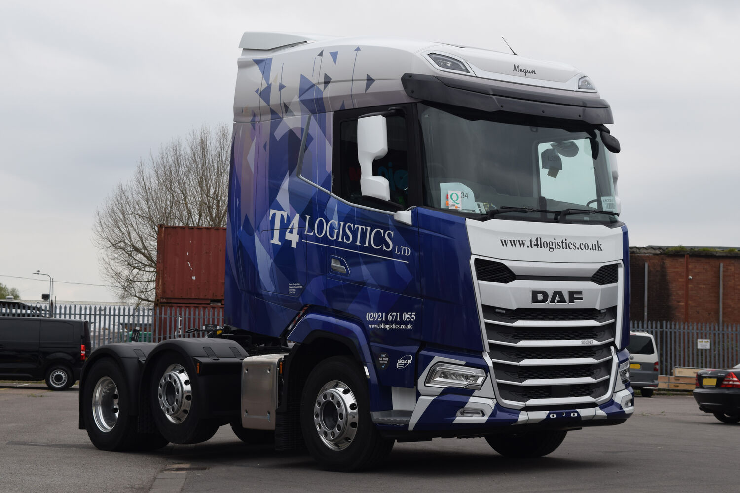 T4 Logistics - 4x DAF XG