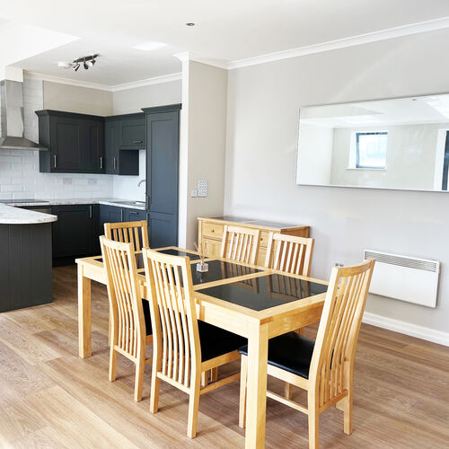 Renting in Cardiff - 3 Bedroom Apartment, City centre