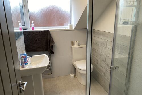 8 Cliff Mount Terrace