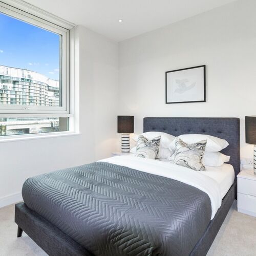 Sopwith Way, London, SW11