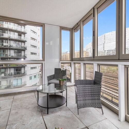 Sopwith Way, London, SW11