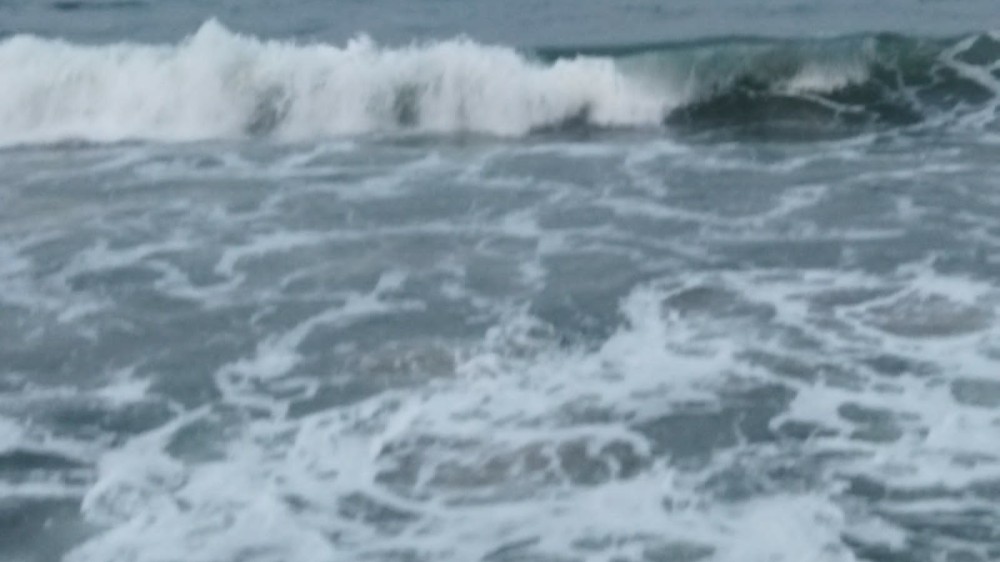 கடல் சீற்றம் மீன்பிடி பாதிப்பு