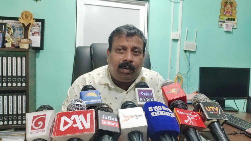 சிறுவர் பூங்கா எனும் போர்வையில் கலாச்சார சீரழிவு - தவிசாளர் அருணாசலம் வேழமாலிகிதன்