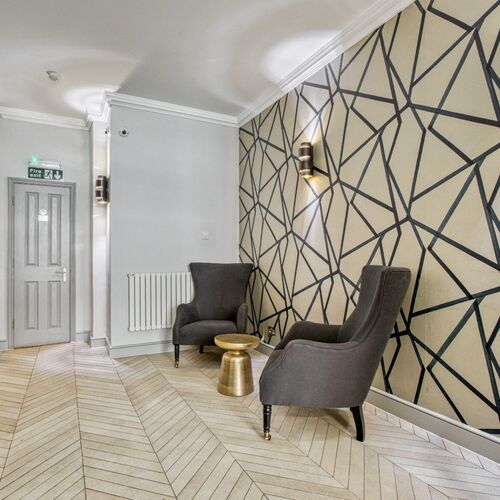 Short Let- Mark House, Maddox St