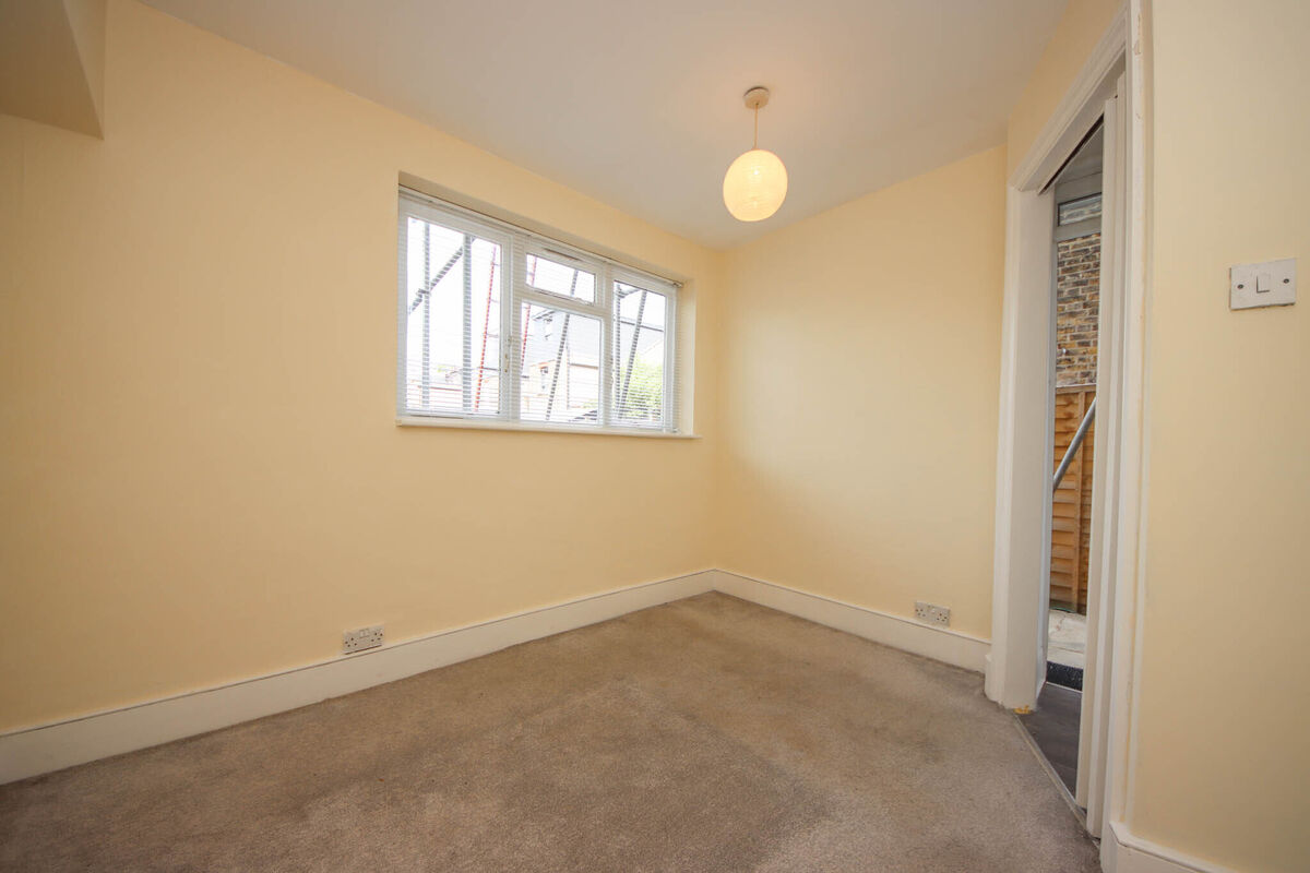 Stanley Road, Teddington