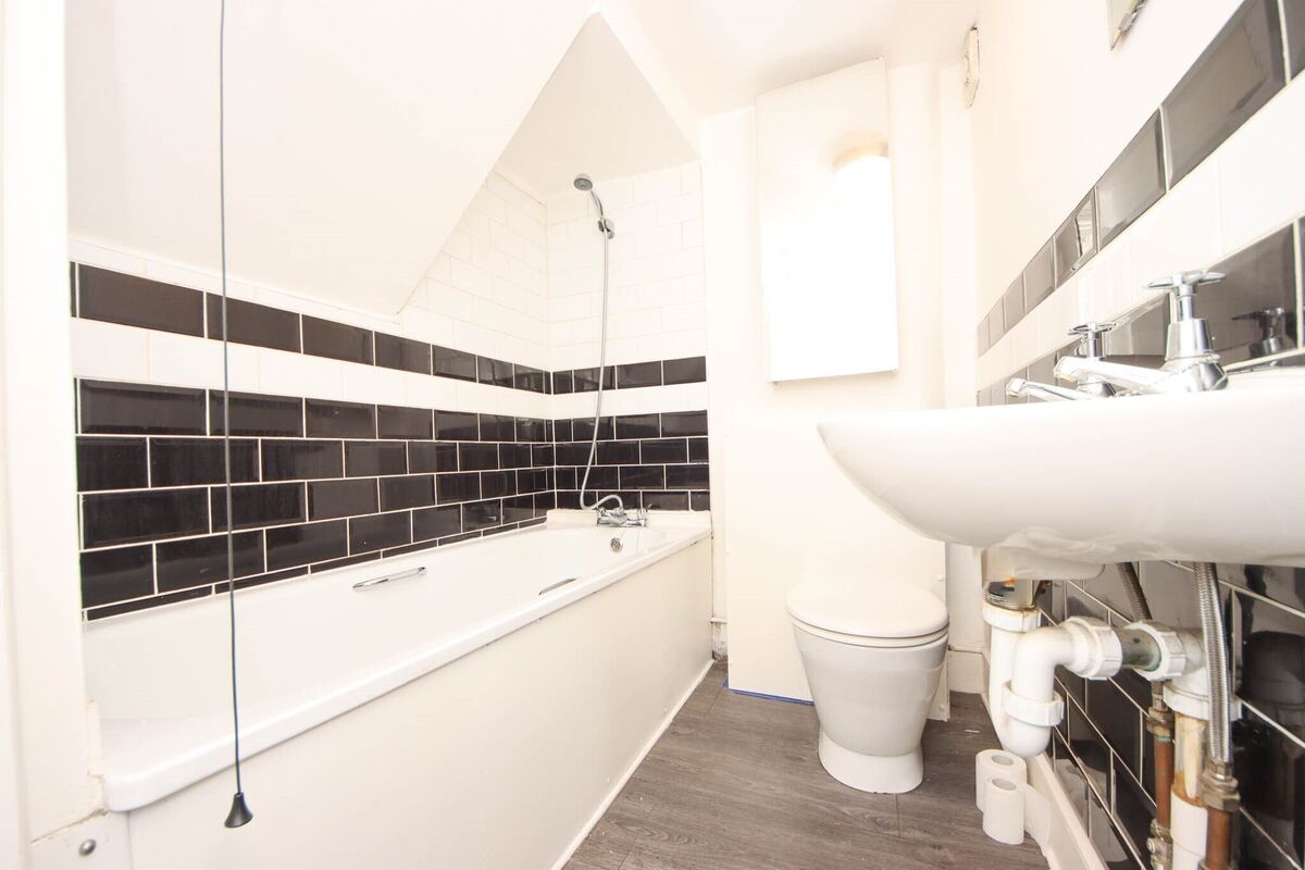 Stanley Road, Teddington