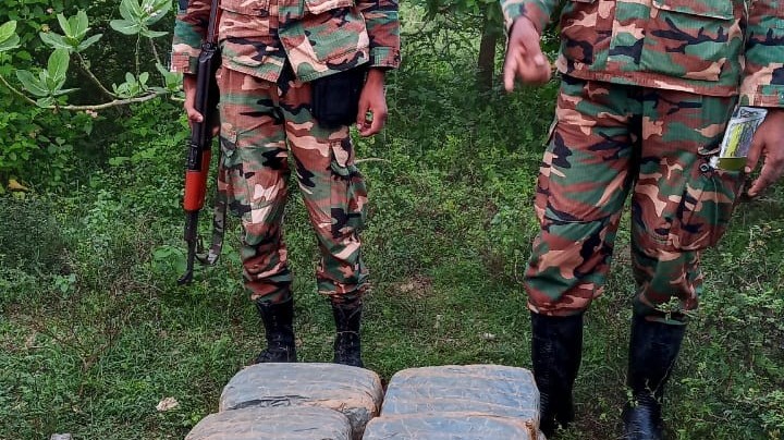 கைப்பற்றப்பட்ட 60 கிலோ கஞ்சா