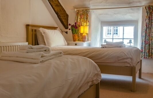 Gallery | Vale Cottage Croyde | Surf holiday cottage Croyde | Dog friendly holiday cottage Devon | Luxury holiday cottage Croyde