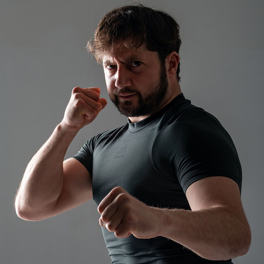 Sam Durrani | Sam Durrani Stunts | Stuntman | The British Stunt Register