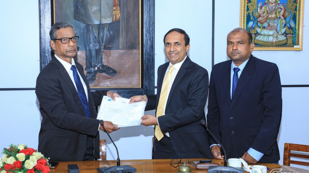 யாழ்ப்பாணப் பல்கலைக் கழகம் - பங்குப் பரிவர்த்தனை இடையில் புரிந்துணர்வு உடன்படிக்கை!