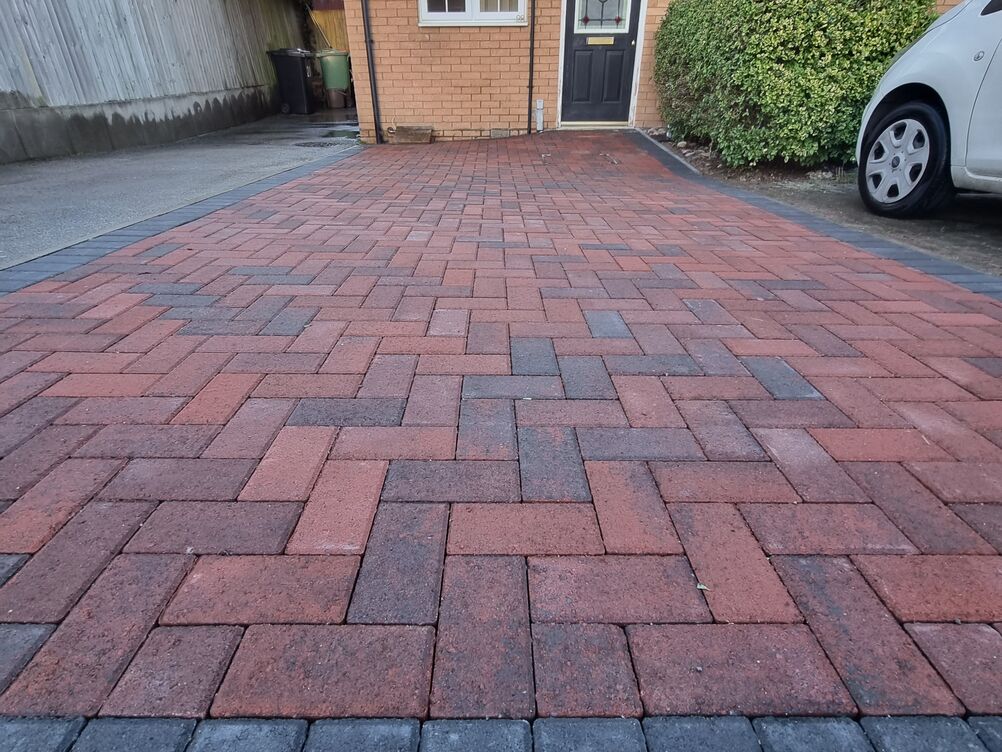 Gallery | Hd Landscaping | Landscape Gardening | Garden Maintenance Leighton Buzzard | Garden Design Bedfordshire