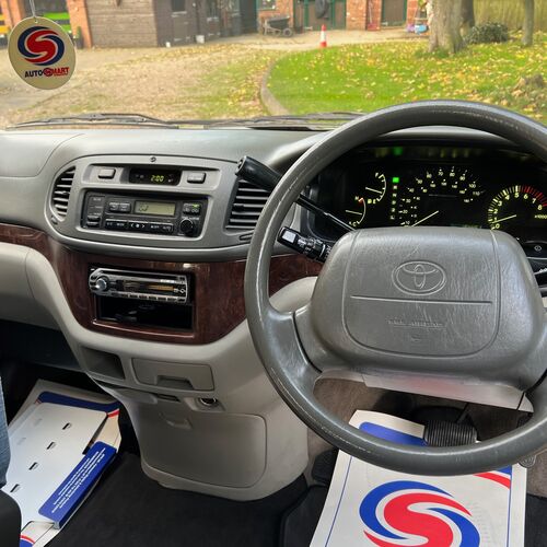 Toyota Regius WELLHOUSE Camper Van 4 Berth 2.7 Petrol Automatic