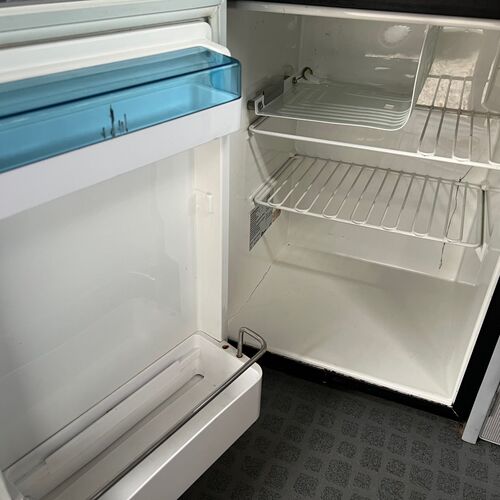 Toyota Regius WELLHOUSE Camper Van 4 Berth 2.7 Petrol Automatic