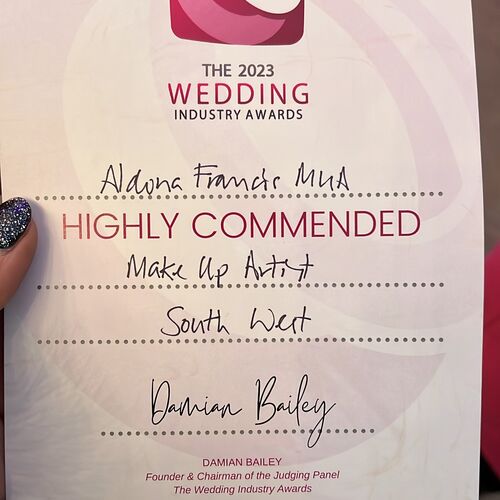 Gallery | Aldona Francis | Wedding Makeup Specialist Gloucestershire  | Award Winning Makeup Lessons in Bath  | Professional Mobile Makeup Artist Cotswolds