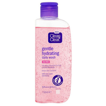 Clean and Clear Natural Bright Gentle Daily Wash - Rose Water & Honey 150ml
