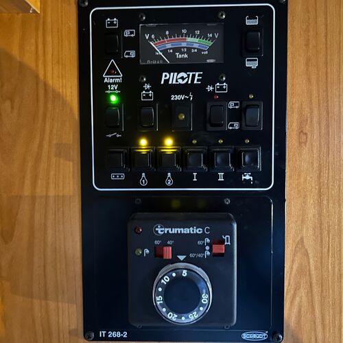 Pilote Galaxy G240 A Class Motorhome 2.8TD 4 Berth LHD Left Hand Drive 51reg