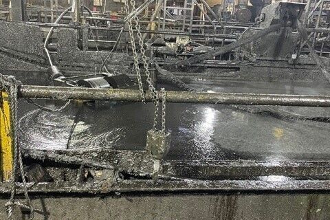 Removal of Heavy Sludge from Skimmer Tanks