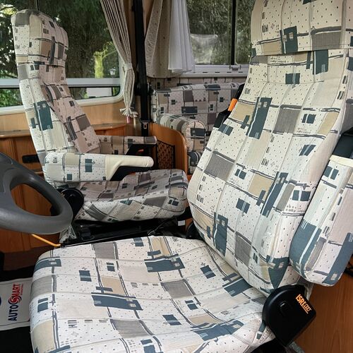 Pilote Galaxy G240 A Class Motorhome 2.8TD 4 Berth LHD Left Hand Drive 51reg