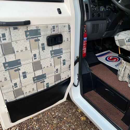 Pilote Galaxy G240 A Class Motorhome 2.8TD 4 Berth LHD Left Hand Drive 51reg