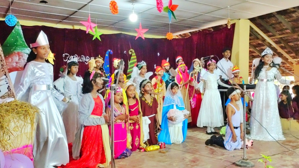 ஒளிவிழா - கிளிநொச்சி மகாவித்தியாலயம்